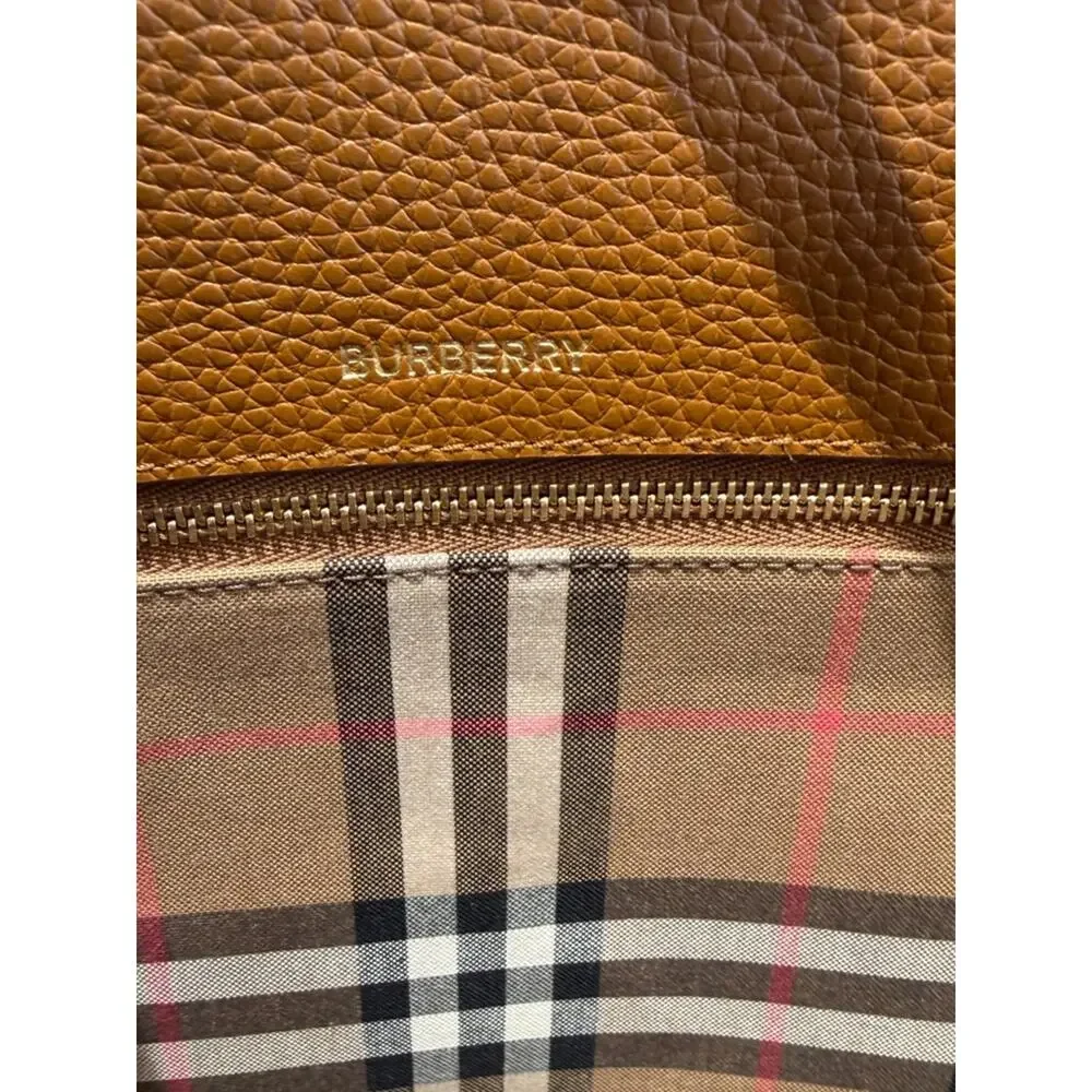 Burberry Brown Pebbled Leather tote bag with check print new